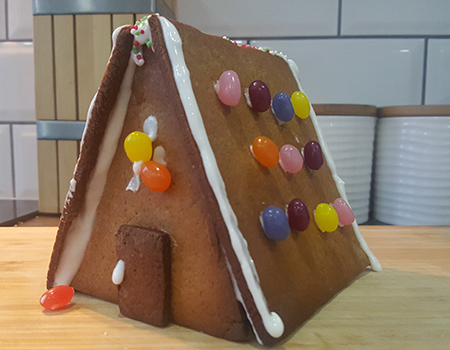 We compared the best build-your-own gingerbread house kits